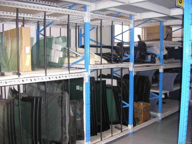汽车4s店专用货架 是根据汽车行业的产品特点设计而成